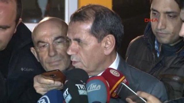 Galatasaray Başkanı Özbek Galatasaray'a ve Denizli Hocaya Hayırlı Olsun