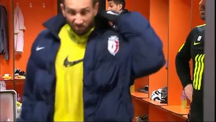 Djibril Sidibé was still in the locker room when the game between Montpellier vs Lille started in th
