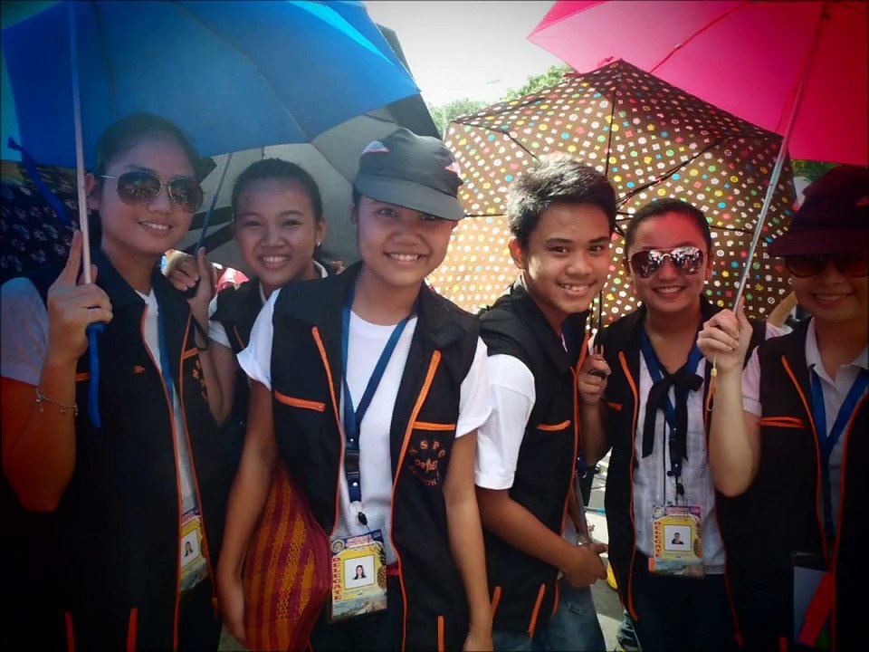 Pakitiw's Gwiyomi, Palmolive No Comb REVO and Harlem Shake