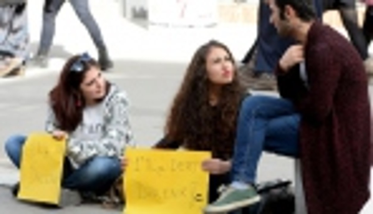 '1 TL'ye dert dinlenir'
