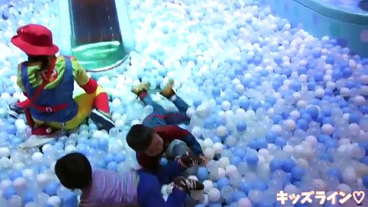 USJ エルモのリトル・ドライブ ボールプール こどもとおでかけ Elmo car Giant Ball Pits Universal Studios Japan