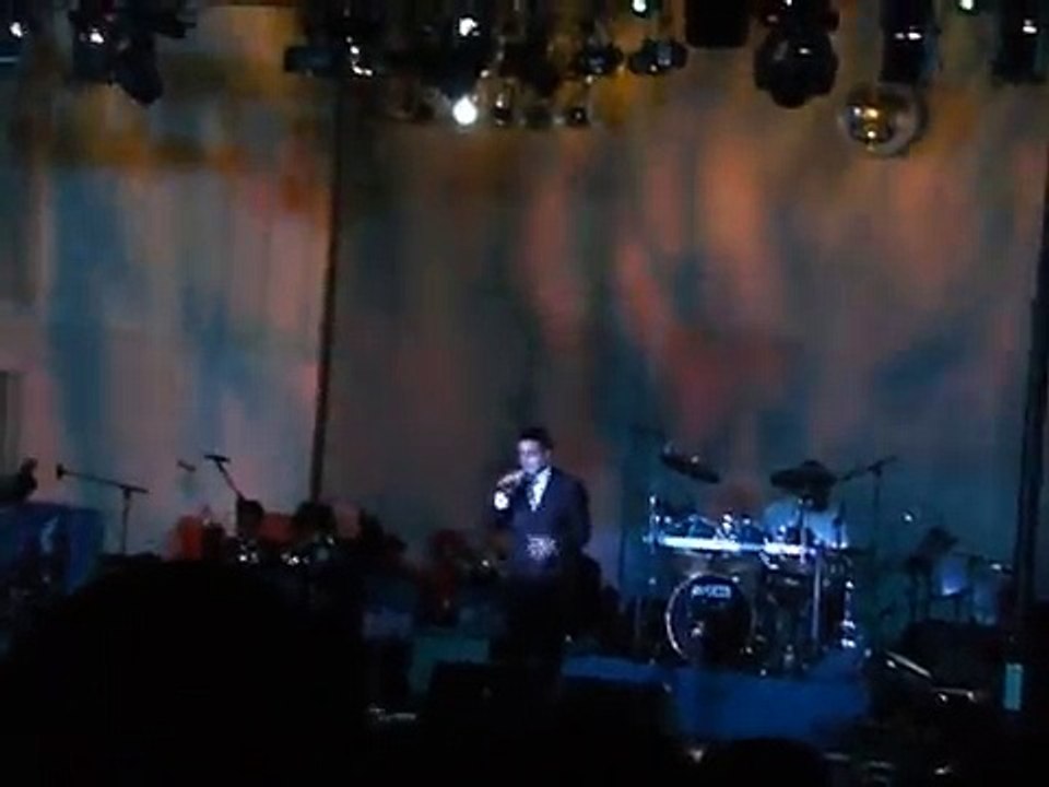 YU Chanuka Concert '07 - Yaakov Shwekey (Tatte)