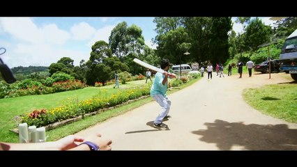 Cricket Match- Kapoor Vs Sons - Sidharth Malhotra & Fawad Khan