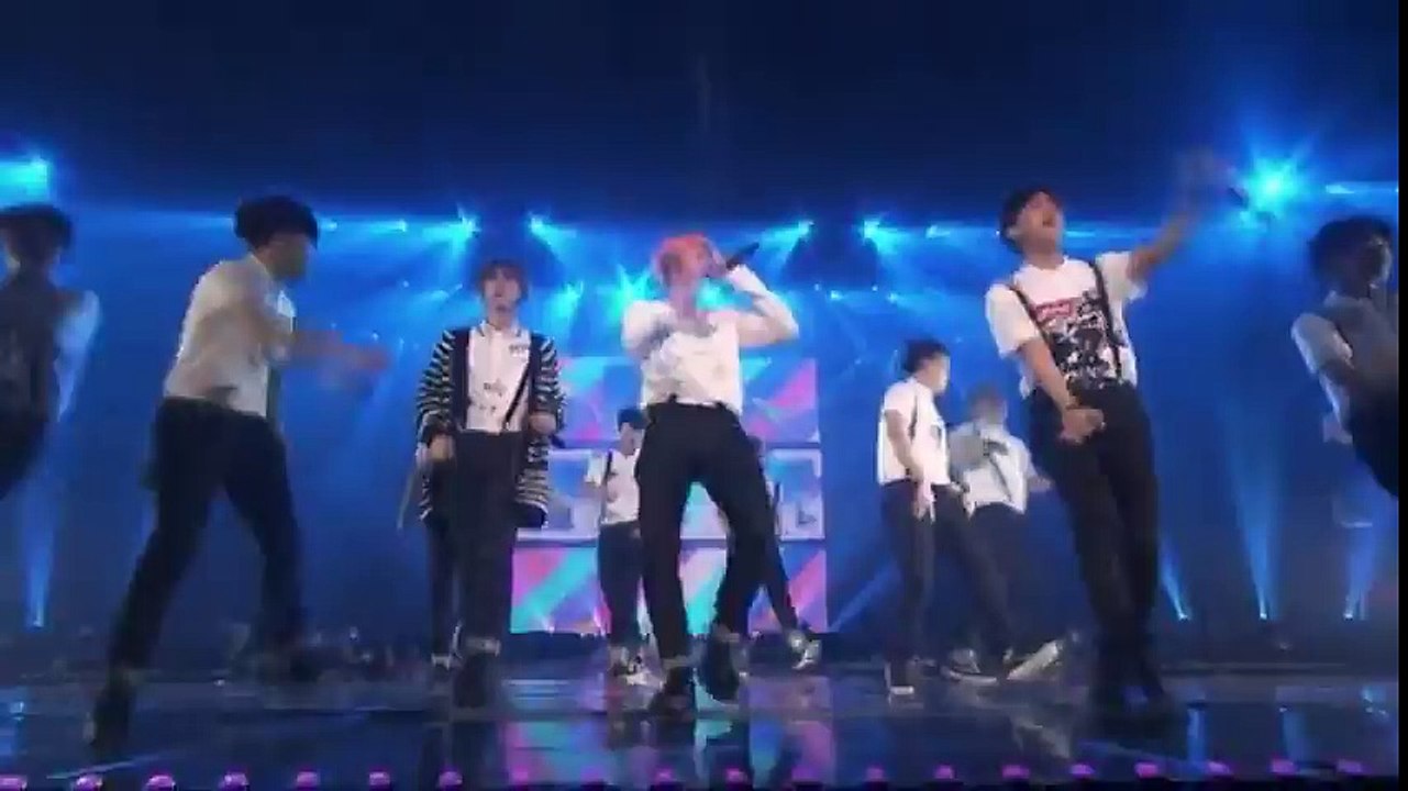 BTS HYYH 화양연화 on stage' full concert DVD 6-20 Converse High 24-7 - Vídeo  Dailymotion