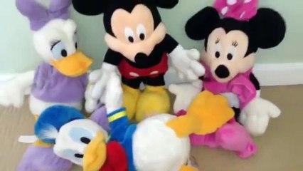 Mickey Mouse Club House Hot dog Dance Cartoon Theme Music Song
