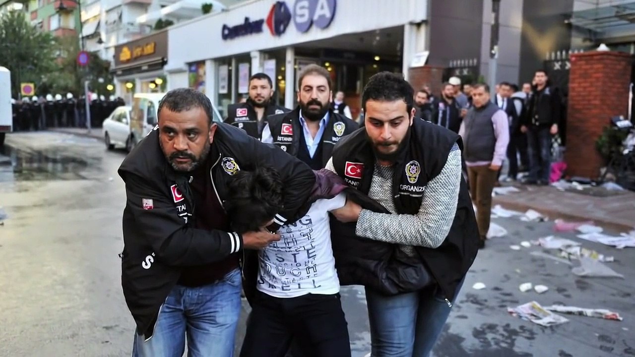 KOZALAR SIKINTIYLA İPEK OLUR