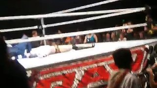 Dean Ambrose wins in Adelaide!