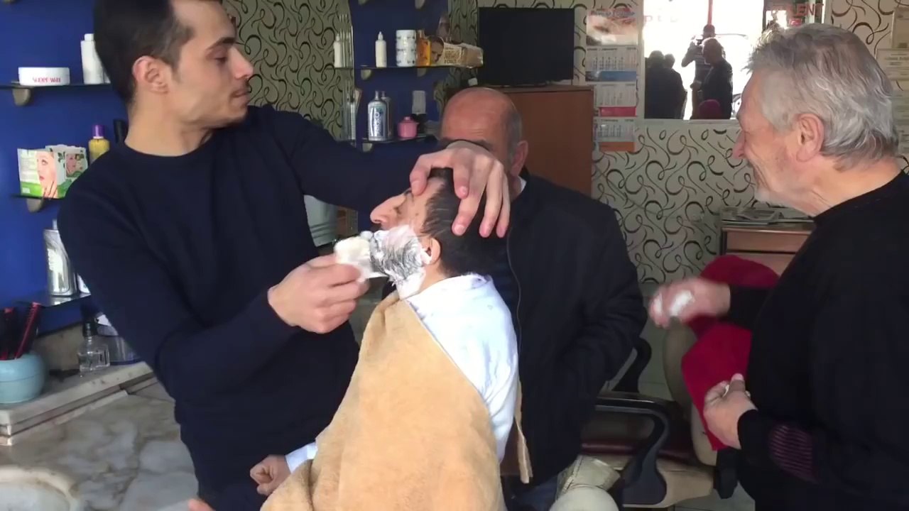 Köksal Baba vs Rıçıt - Berberde 2016