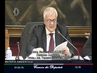 Télécharger la video: Roma - Audizione Ministro Galletti (01.03.16)