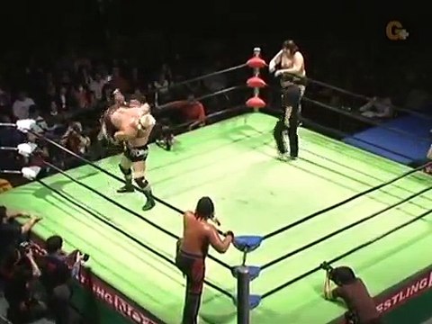 Disobey (Mohammed Yone & Takeshi Rikio) vs Takashi Sugiura & Takeshi Morishima 17-05-09