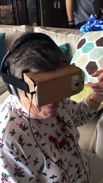 Grandma Tries VR for the First Time - Dailymotion Video
