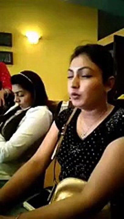 Wah kya awaz hay app bi aik bar zaror sunay - desi girl singing punjabi song punjabi tapay