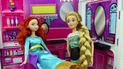 Mother Gothel is Switched with Frozen Elsa when She is Trapped. DisneyToysFan