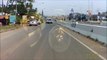 Un automobiliste thaïlandais coupe la route à un autre : gros accident de voiture