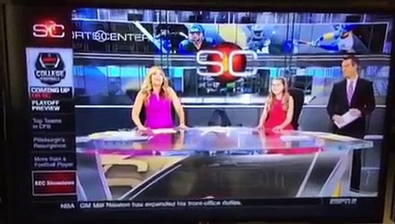 Chesney McMurphy on ESPN SportsCenter with Linda Cohn & Andre Ware - Oct. 24, 2015