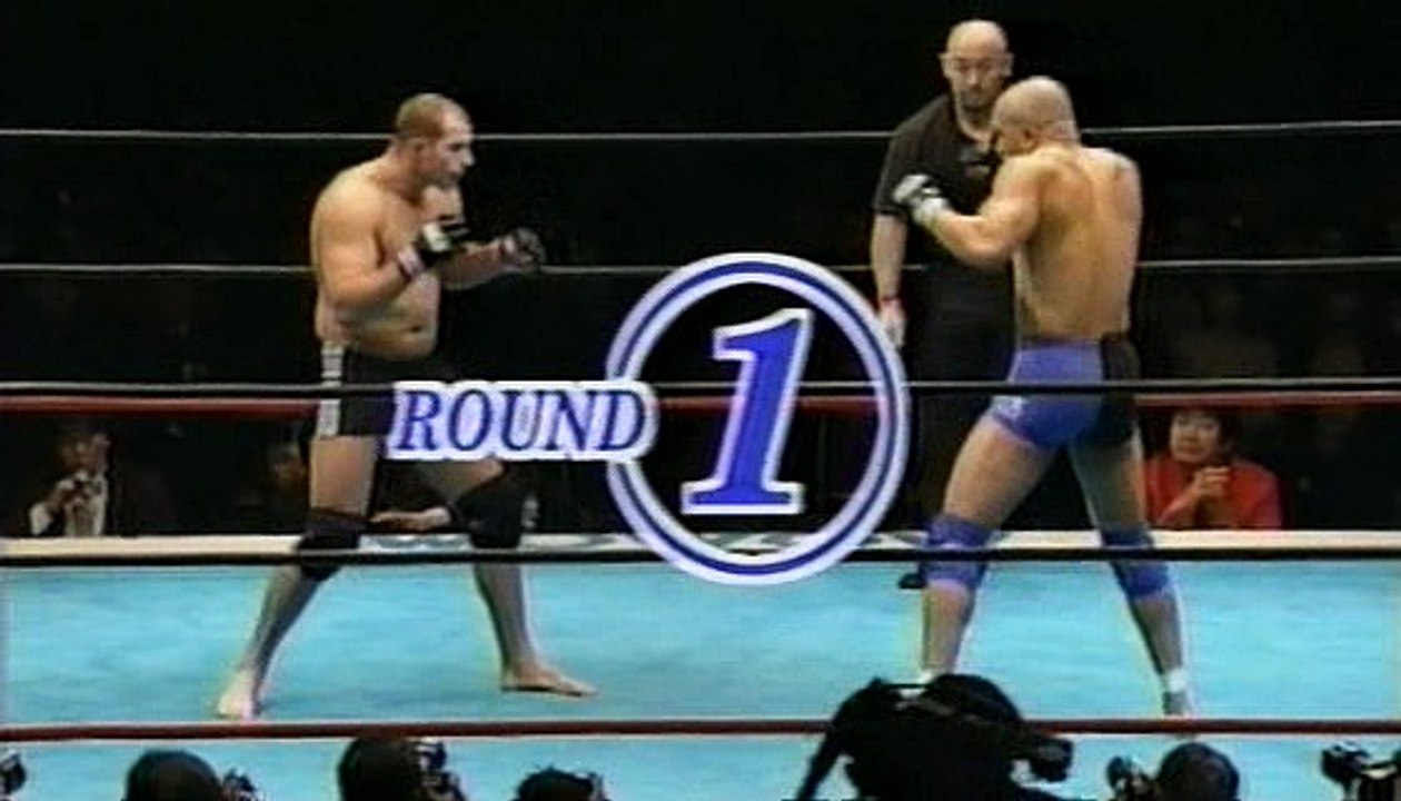 Fedor Emelianenko - Lee Hasdell, Rings - Word Title Series 5, 21.12.2001