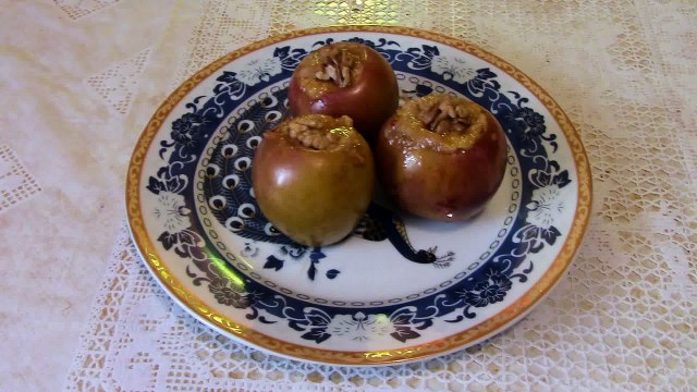 Запеченные яблоки. Что может быть вкуснее запеченных яблок-!