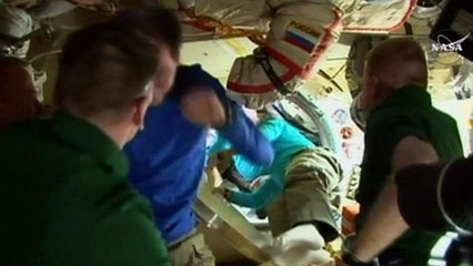 Scott Kelly lands back on earth after 340 days in space
