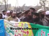 Checkout what Mufti Hanif Qureshi is saying about Mumtaz Qadri