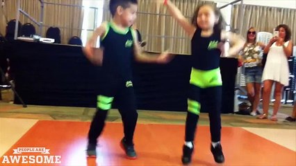 PEOPLE ARE AWESOME (Kids Edition)