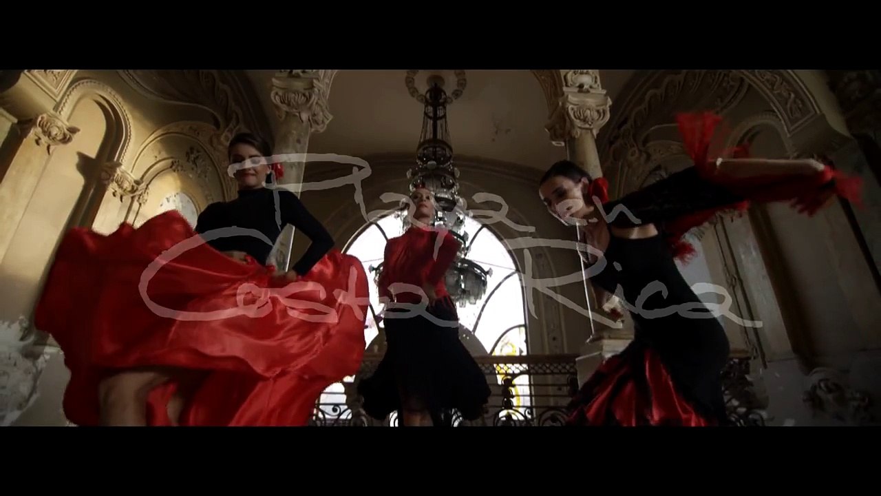 AMI - Playa En Costa Rica (Official Video)