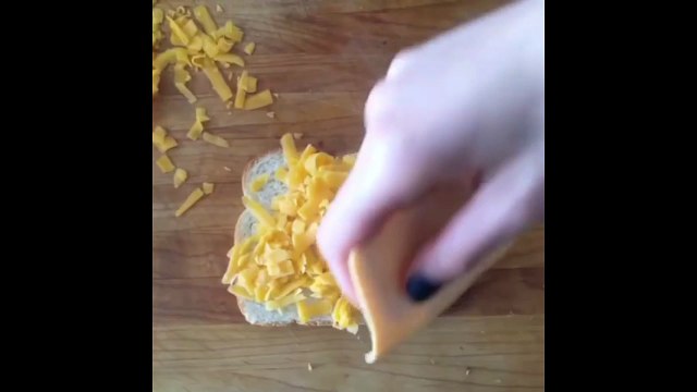 Egg-In-The-Hole Grilled Cheese