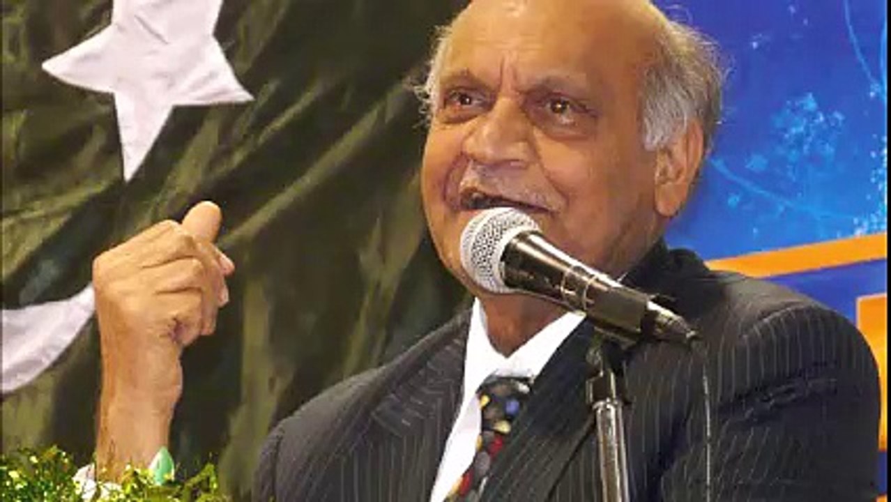 Anwar Masood Ukhta Ke Havasnaak Nigahon Se