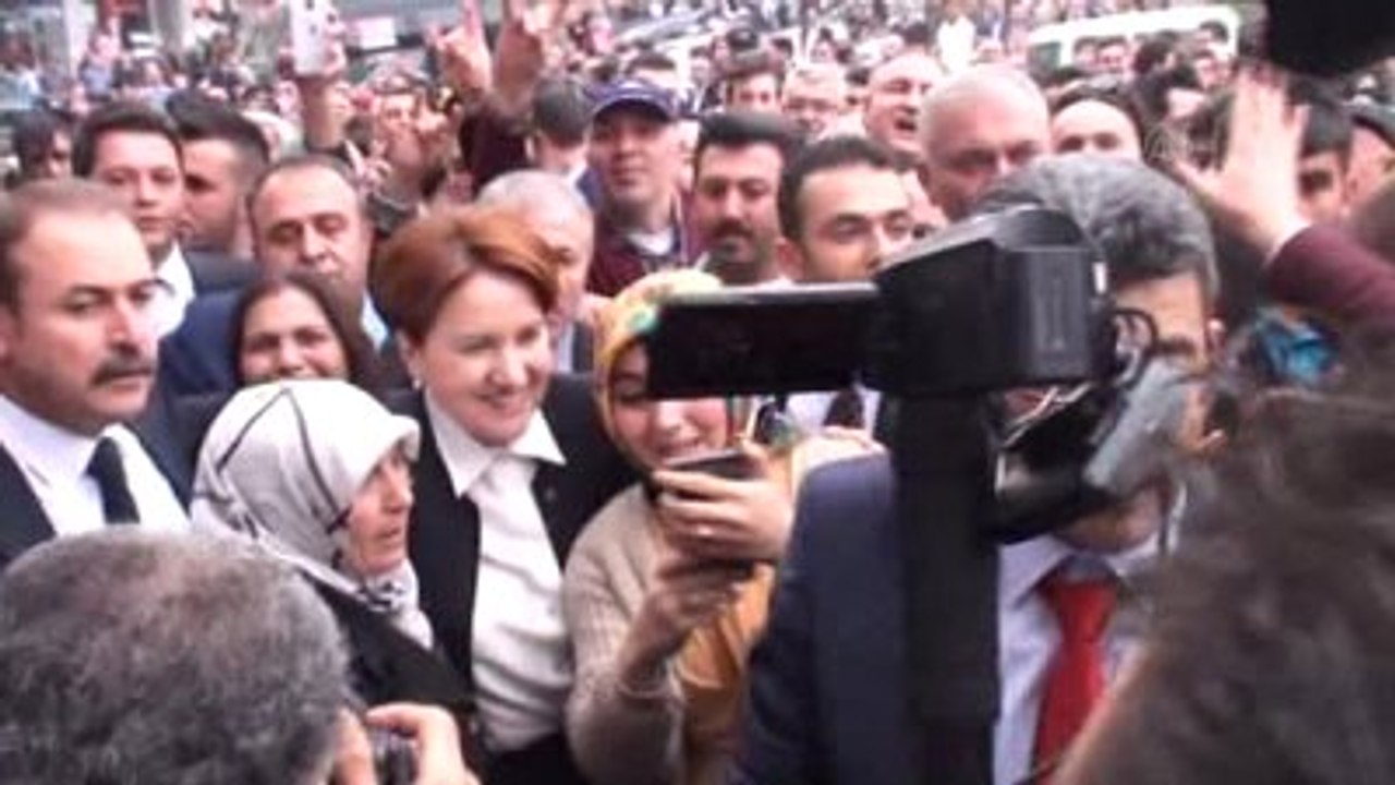 Akşener: 'Hala Genel Merkezimizin Bu Çağrımıza Kulak Vermesini Ümit Ediyoruz'