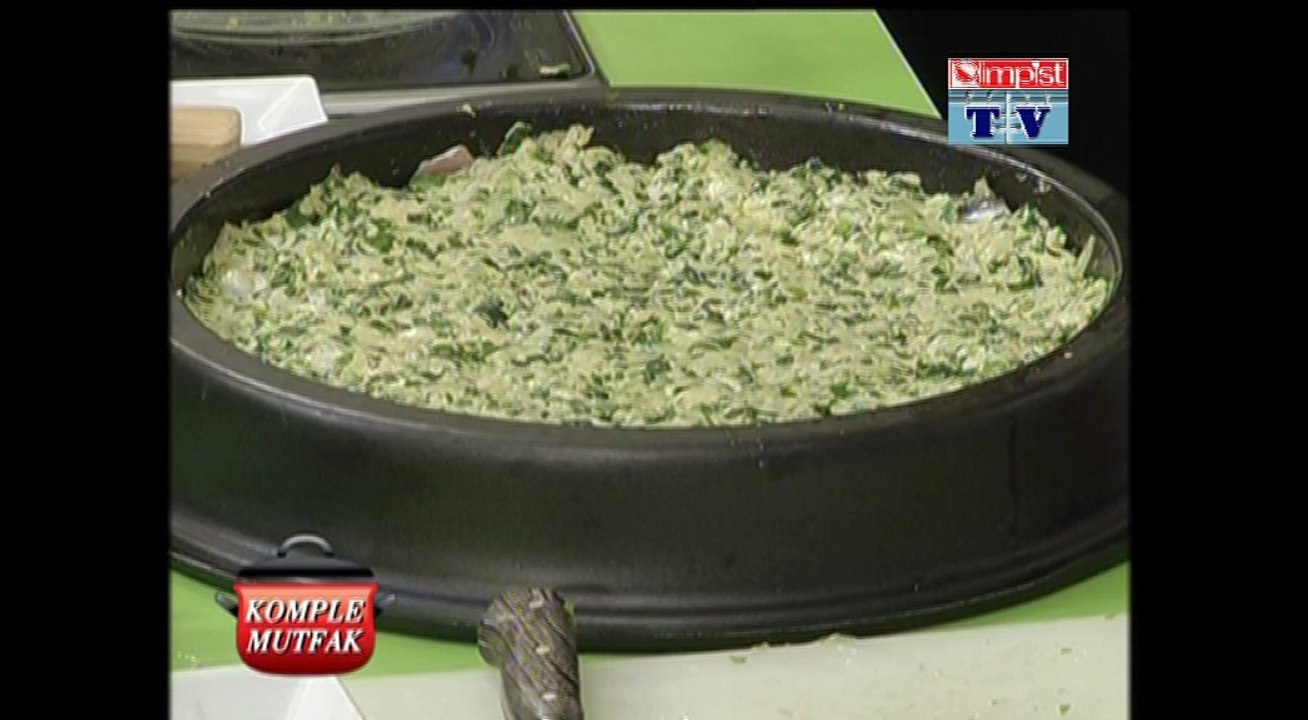 HAMSİLİ ISPANAKLI EKMEK