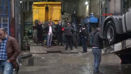 Alacak-Verecek Tartışmasında Sivil Trafik Polisi Bacağından Vuruldu