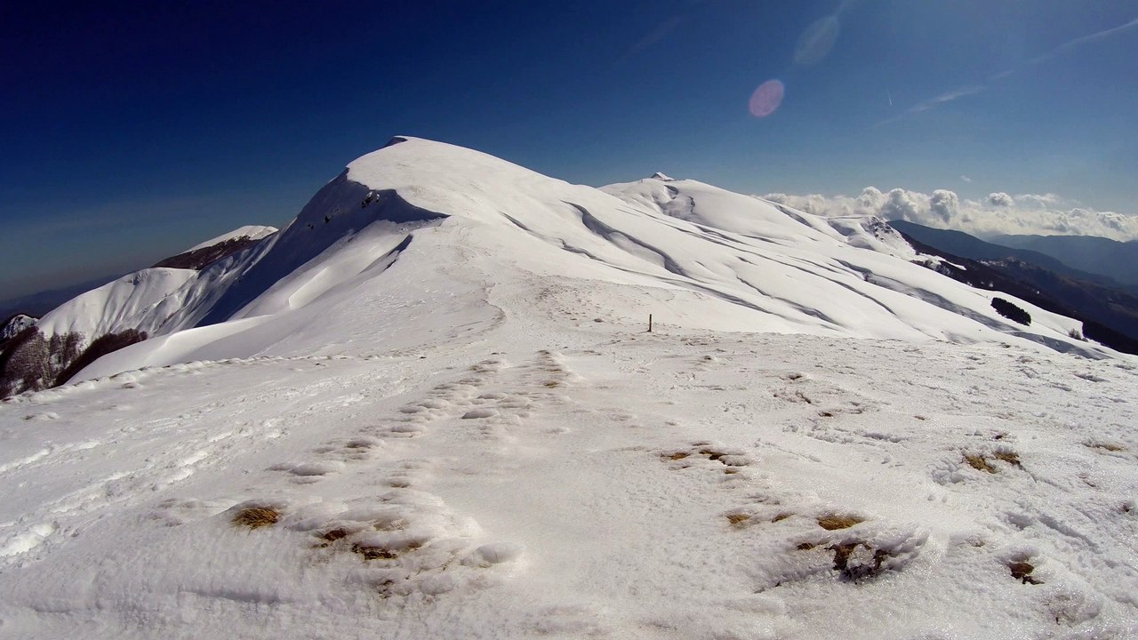 Snow in 4K