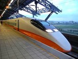 台湾新幹線700T系電車 台中駅発車 Taiwan High Speed 700T train