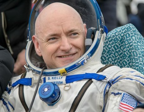 Astronautas Scott Kelly e Mikhail Kornienko aterrissaram hoje no Cazaquistão | NASA