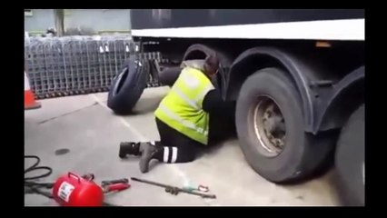 Как быстро перебортировать колесо у грузовой машины
