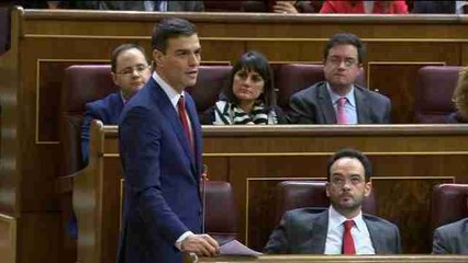 Sánchez cierra el debate llamando a poner en marcha "el cambio"
