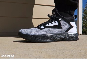 adidas Damian Lillard 2 Static Sneaker