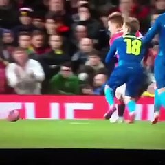 Aktrimi e Simulimi i Adnan Januzaj-it e ndeshkimi me karton te verdhe Man UTD v Arsenal 09.03.2015