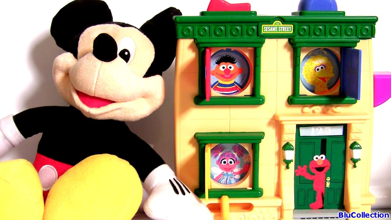 Sesame Street Surprise Pals Hide n Seek Baby Toy - Learn Colors with Cookie  Monster & Elmo - video Dailymotion