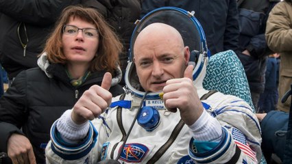 Scott Kelly's year in space, as told through Twitter