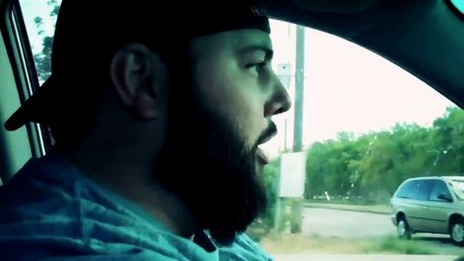 Shay Carl Singing SpongeBob SquarePants theme song!