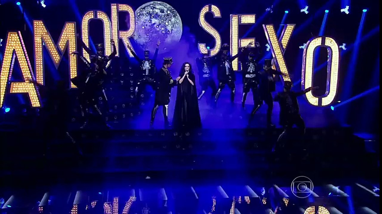 Natasha is back - Claudia Ohana canta ao vivo