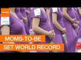 Over 500 Expectant Mothers Set World Record With Yoga Class