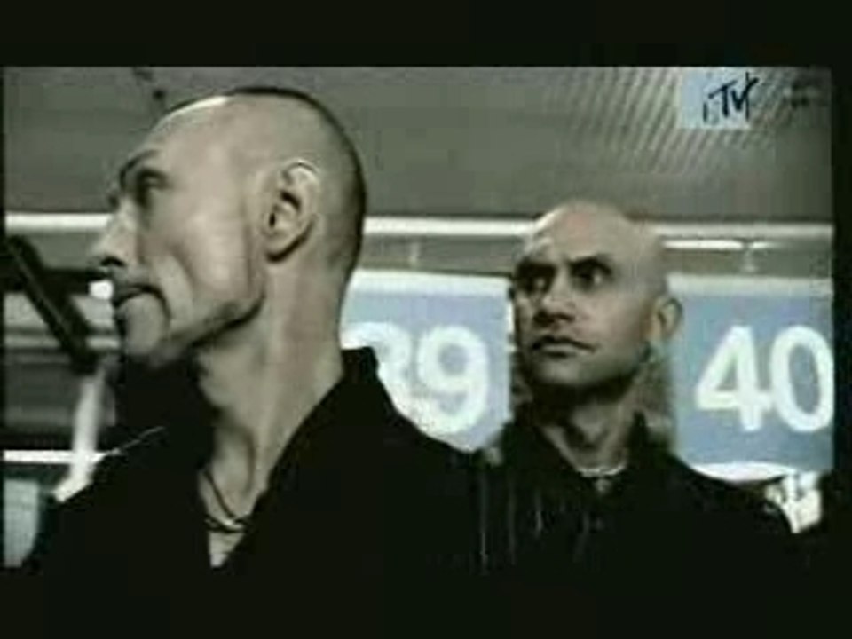 Blestyaschie-(1)""A Ya Vse Letala""2002