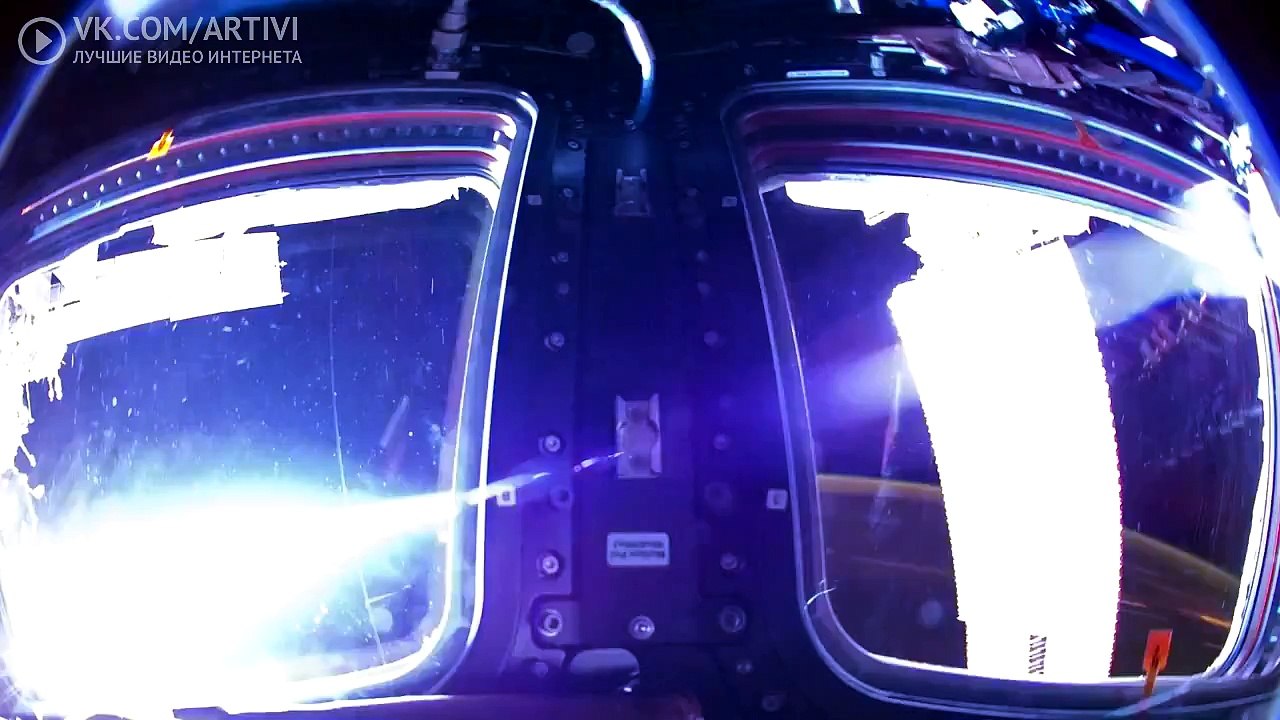 Одна из красивейших записей Земли из космоса