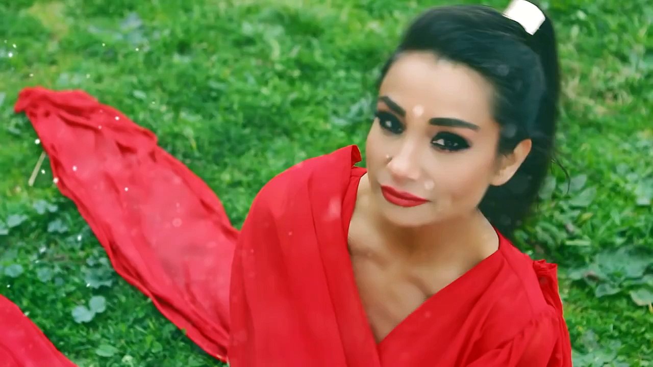 Sevtuğ - Ben Seni Sevmeyi Sevdim