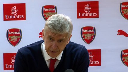 28e j. - Wenger ne veut pas penser au titre