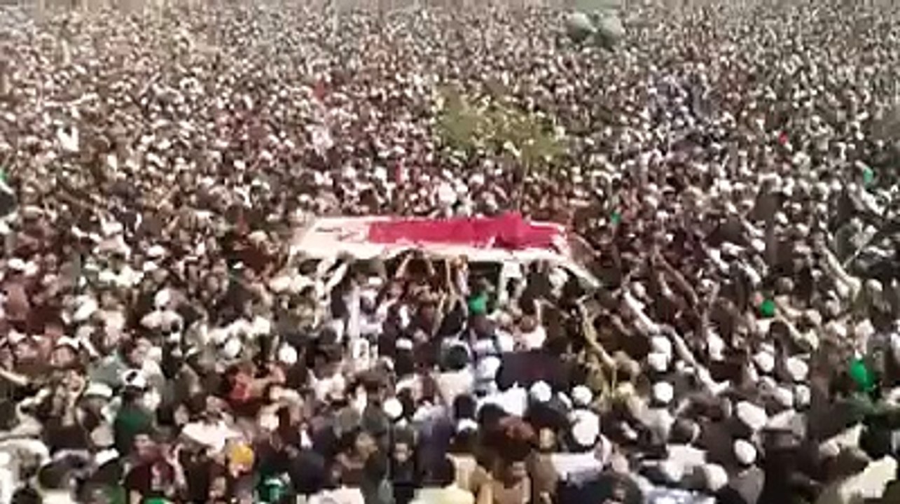 یہ ہے ممتاز قادری شہید کا نماز جنازہ،  یہ ہے ممتاز قادری شہید کا نماز جنازہ،