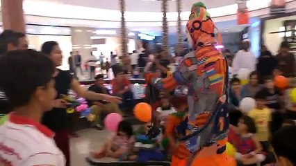 Mimo Karcocha à Dubai - Vidéo drôle à mourire