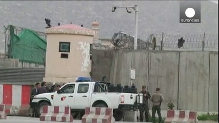 Attentato dei Taliban nel centro di Kabul, molte le vittime