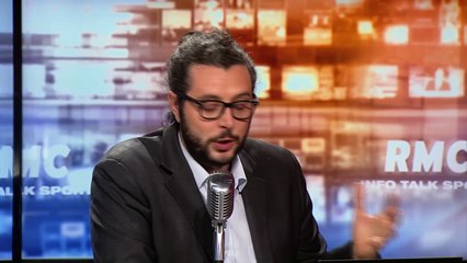 Vu sur les réseaux sociaux: les tweets que François Hollande devrait supprimer